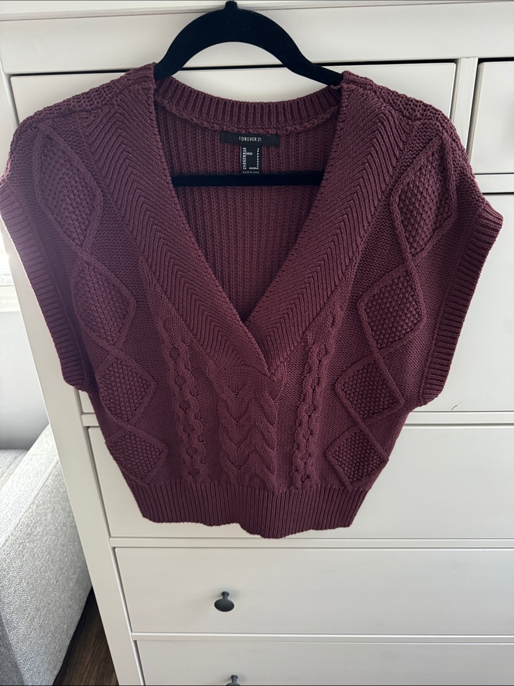 Forever 21 Cable Knit V-Neck Sweater Vest - Mauve Plum